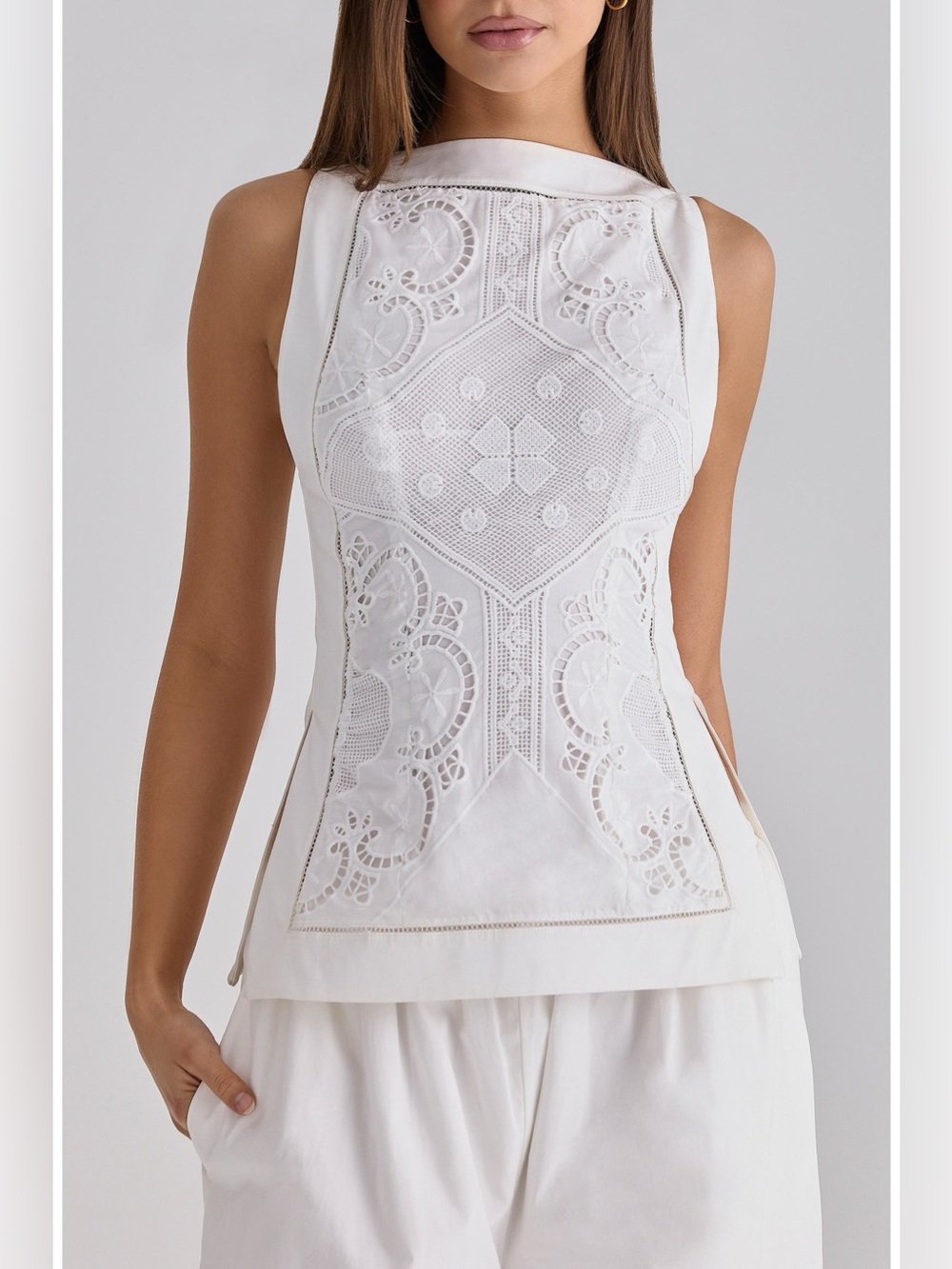 House of CB Valencia Broderie Anglaise Boat
Neck Top size small